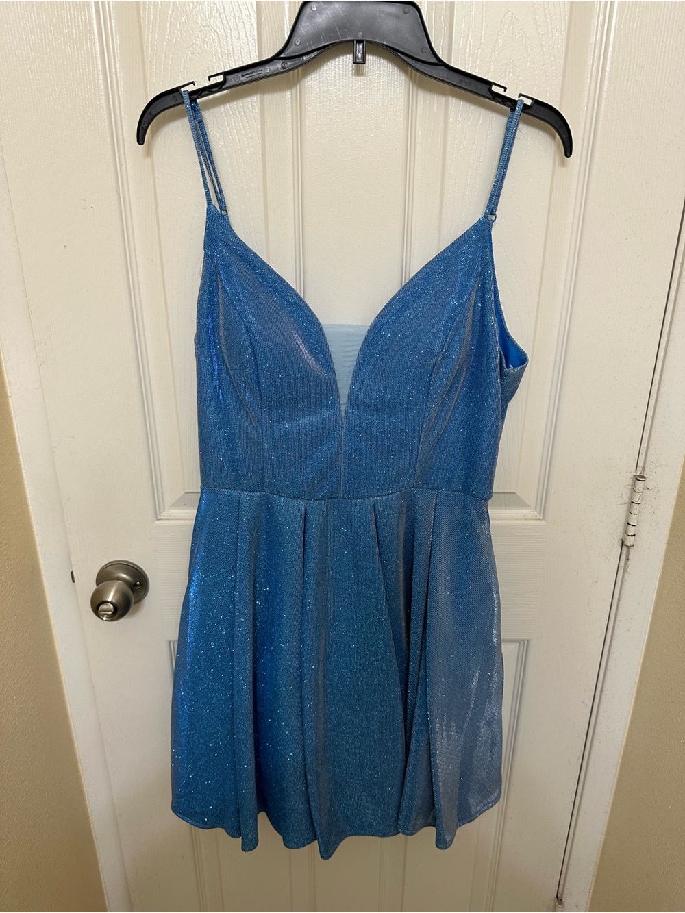 B Darlin sparkly blue dress